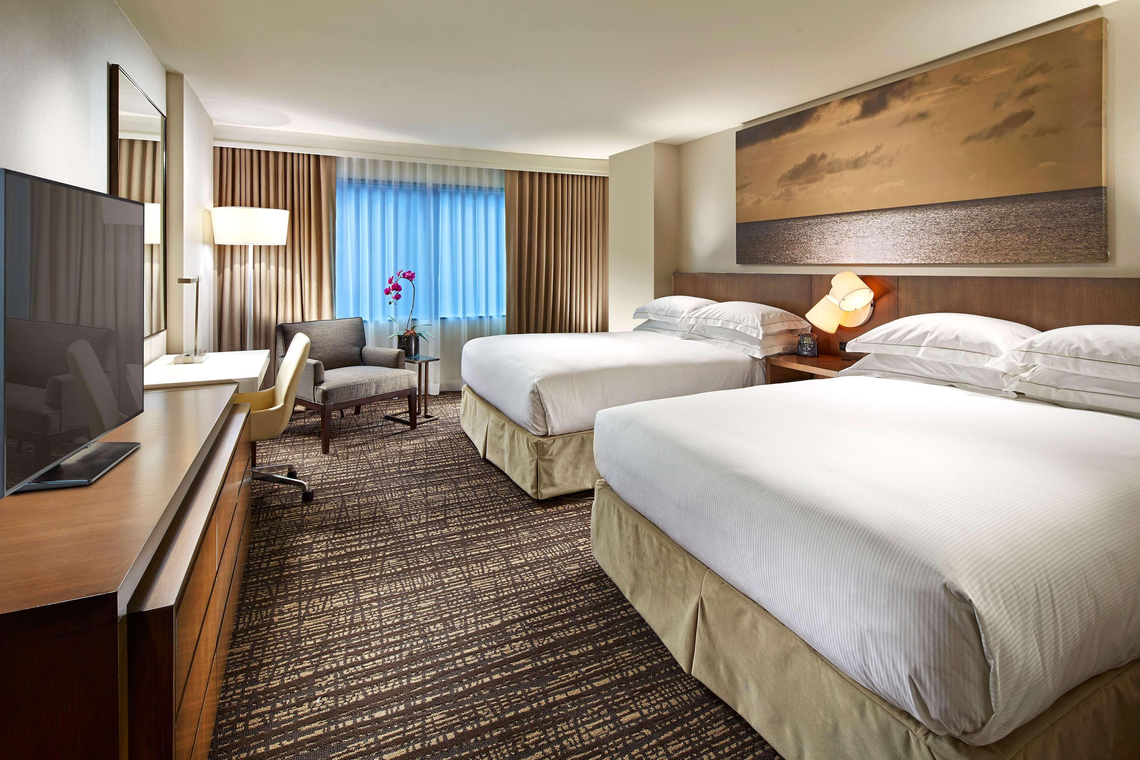 Hilton San Diego Mission Valley Dış mekan fotoğraf