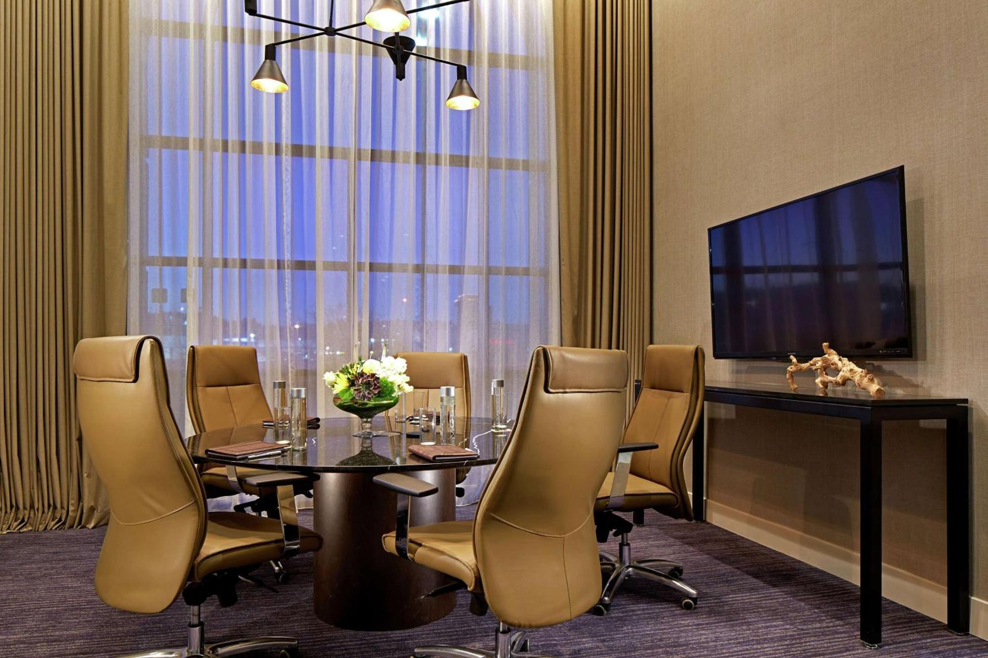 Hilton San Diego Mission Valley Dış mekan fotoğraf