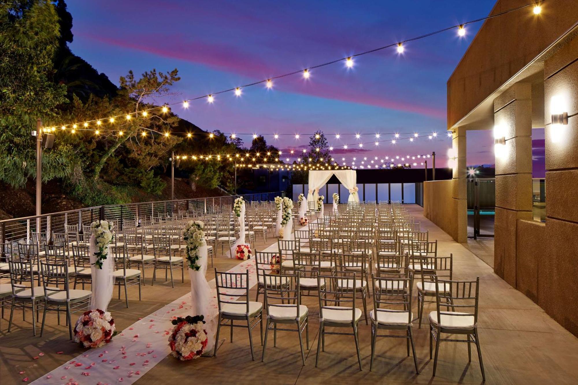 Hilton San Diego Mission Valley Dış mekan fotoğraf